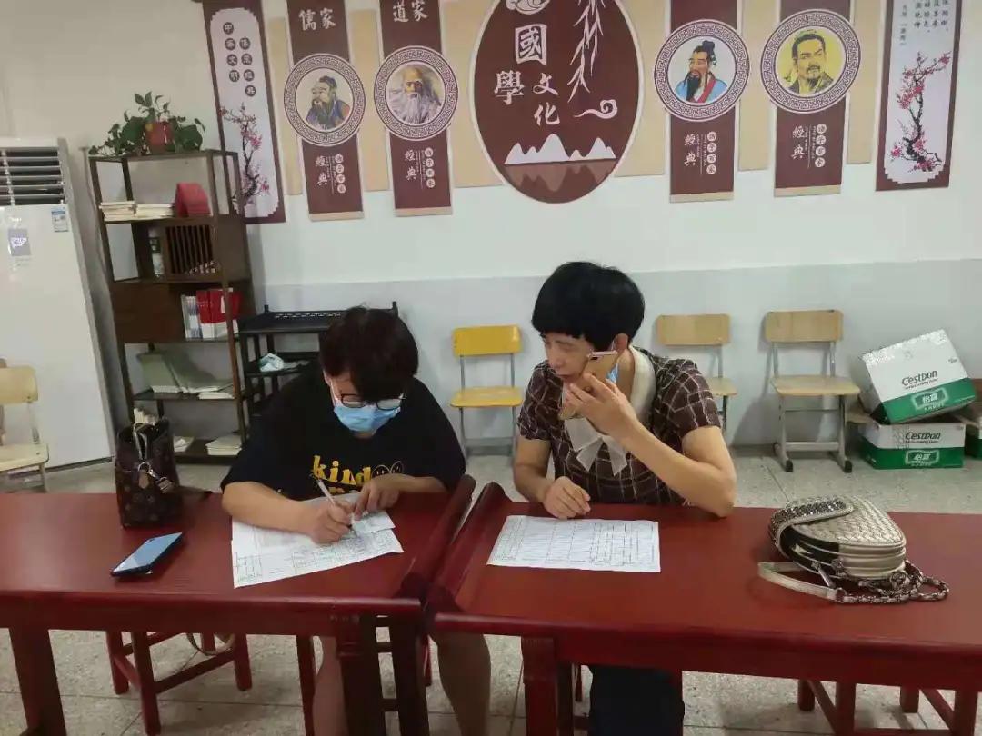 兴化市疫情防控指挥部发布最新疫情通报，多措并举筑牢防疫屏障