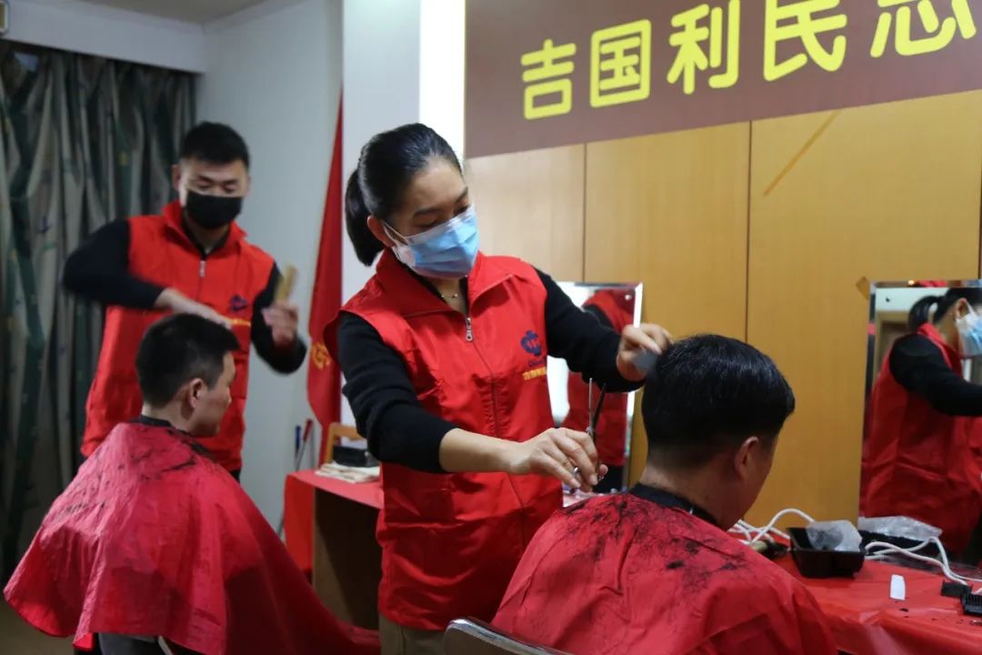 乌海战疫记，张儒与他的暖心服务队