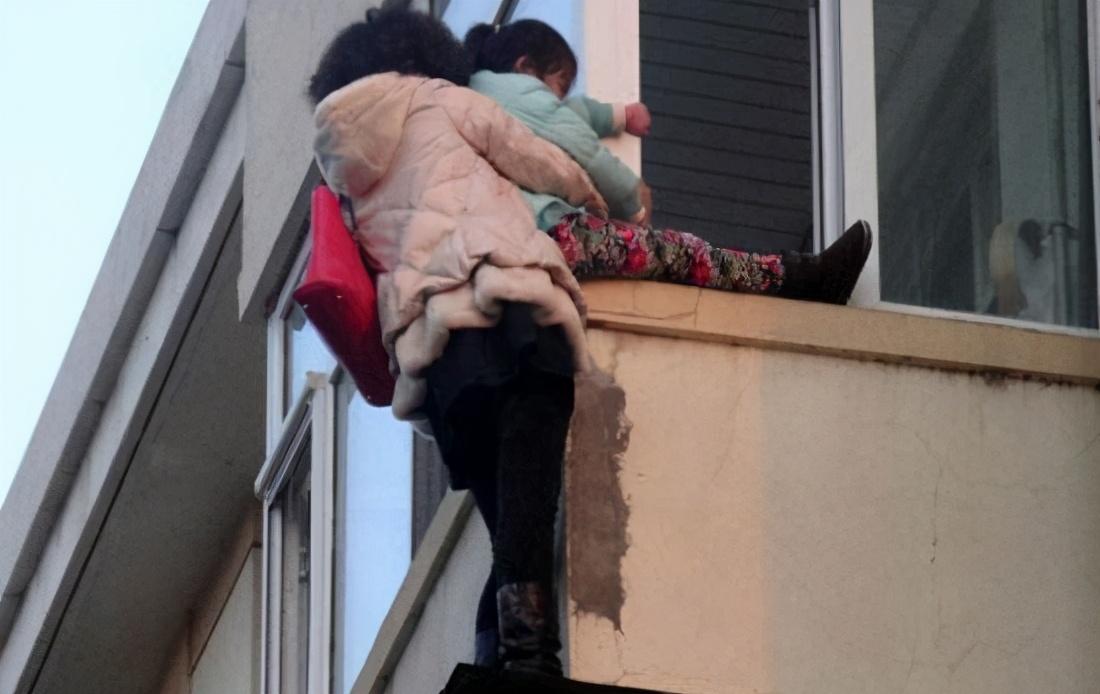 武汉某工地7人核检阳性，疫情防控再响警钟