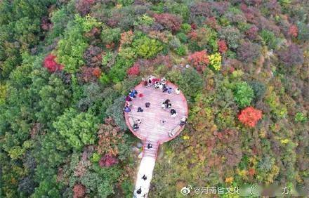 郑州疫情后景区有序开放,秋色中重焕生机 郑州疫情后景区有序开放,秋色中重焕生机