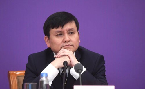 张文宏最新支招，得了新冠怎么办？家庭应对指南请收好