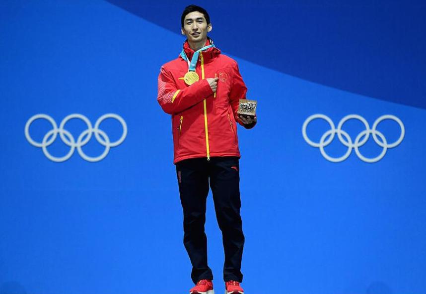 北京冬奥会开幕式旗手,冰雪荣光下的使命与传承 北京冬奥会开幕式旗手,冰雪荣光下的使命与传承