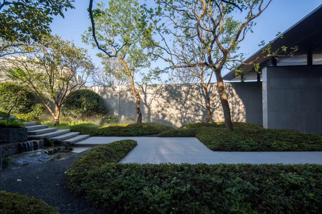 跨越山海，温暖归途，疫情下返乡人员的回家路