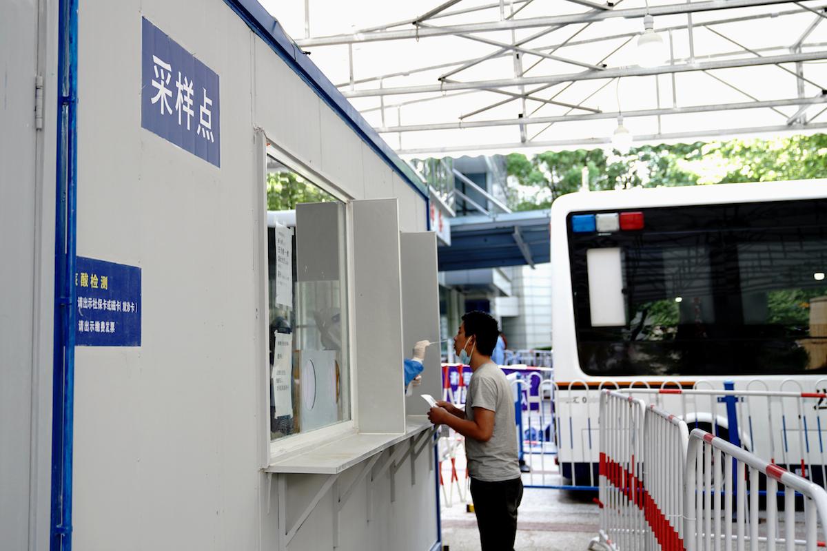 核酸检测普及了吗？从全民防疫到常态化管理的转变