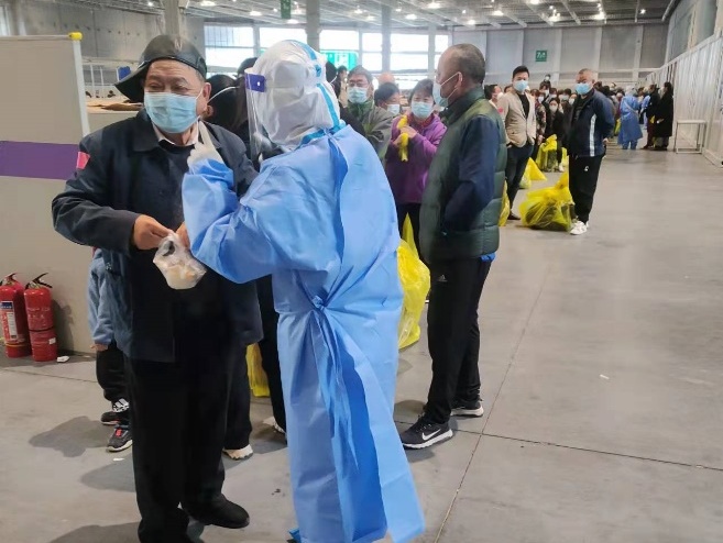 方舱志愿者,守护生命的隐形翅膀 方舱志愿者,守护生命的隐形翅膀