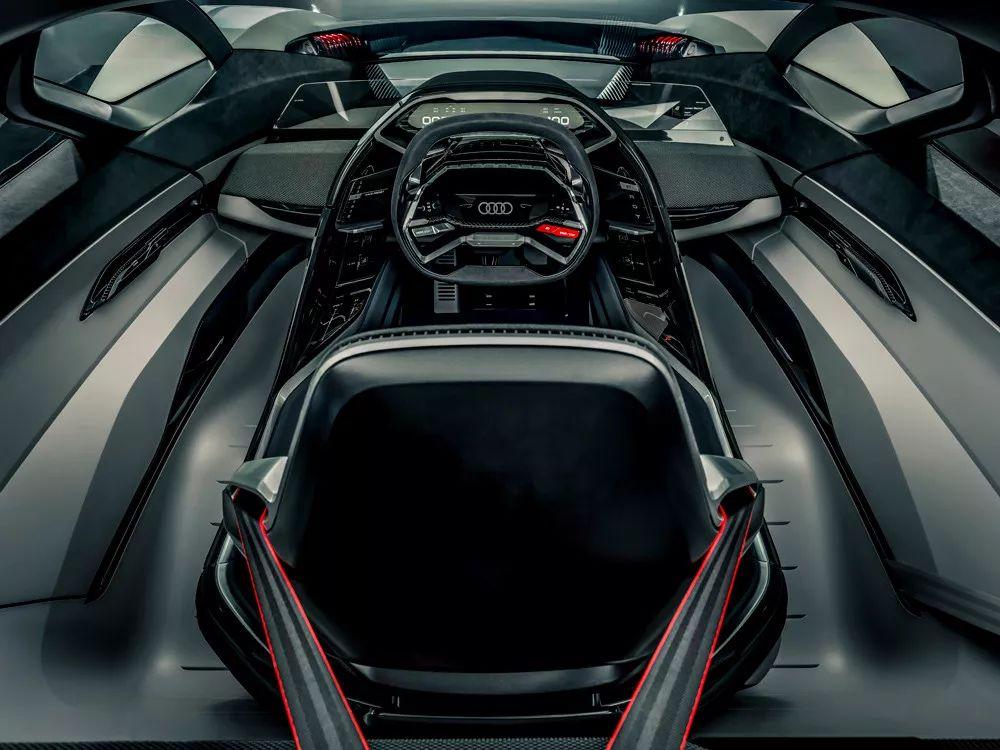 当A4遇上奥迪，一场关于纸张与豪车的奇妙误会