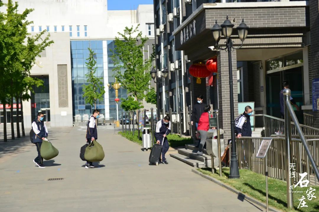 石家庄高中缘何坚守校园？探秘不放假现象的背后动因