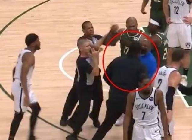 我们这十年，时代洪流中的个体史诗