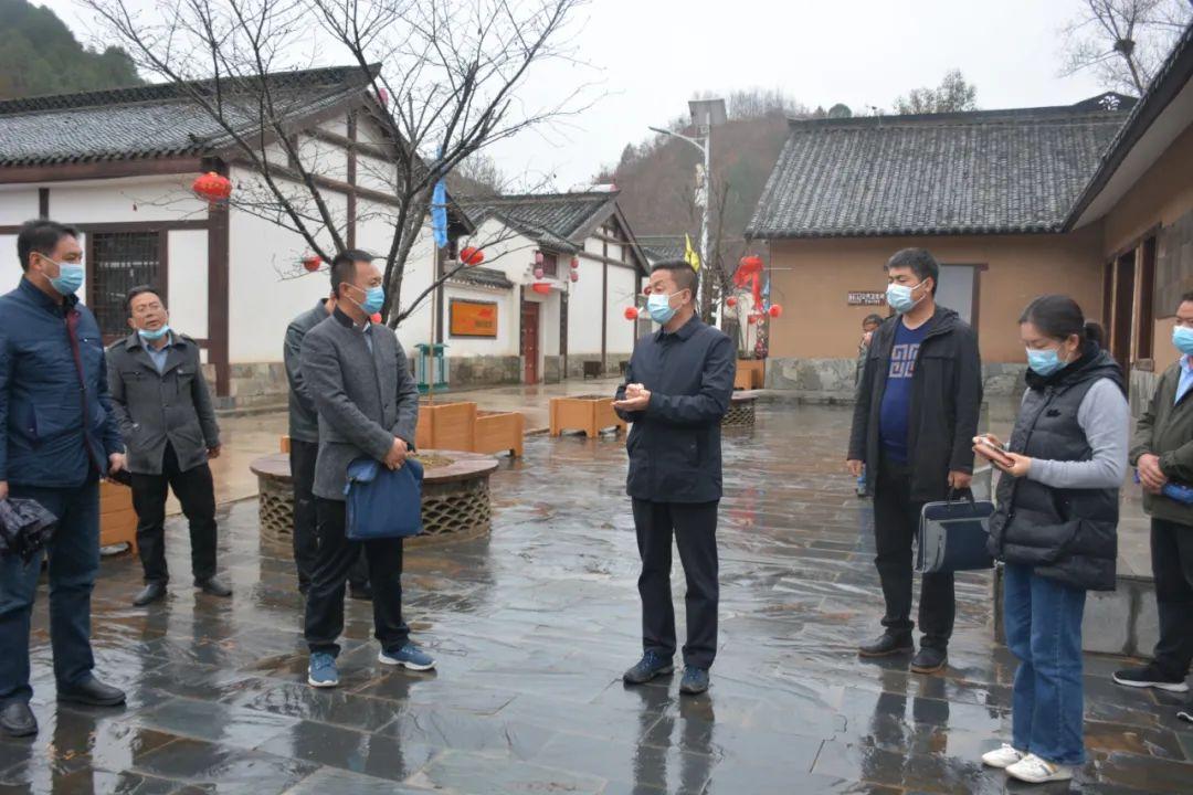 筑牢乡村疫情防线 坚决防止疫情扩散蔓延