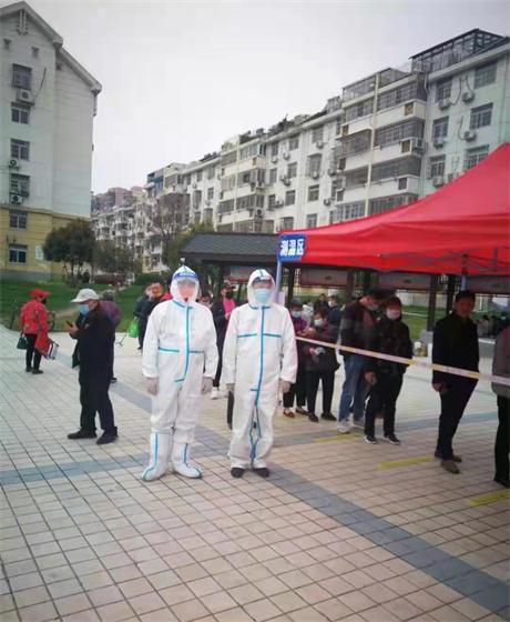 安徽确诊者北京轨迹引发关注，疫情防控再现严峻挑战