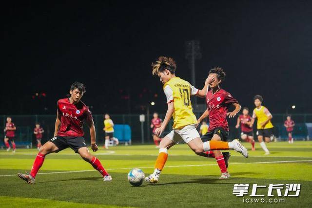 湘超联赛盛大启幕，开幕式今晚点燃绿茵激情