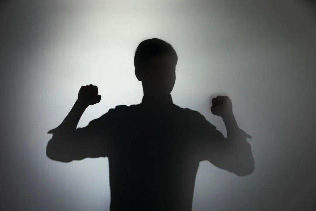 破除层层加码，让政策回归科学与务实