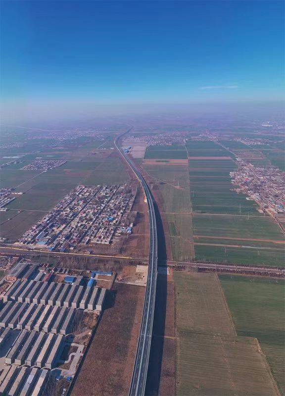 疫情下的深圳坚守,封城时间里的速度与温度 疫情下的深圳坚守,封城时间里的速度与温度