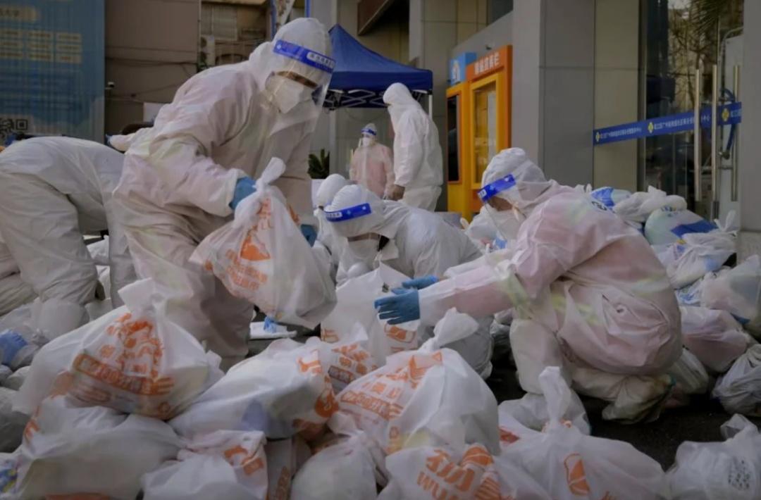 上海新增本土确诊358例，精准防控与市民坚守共筑抗疫防线