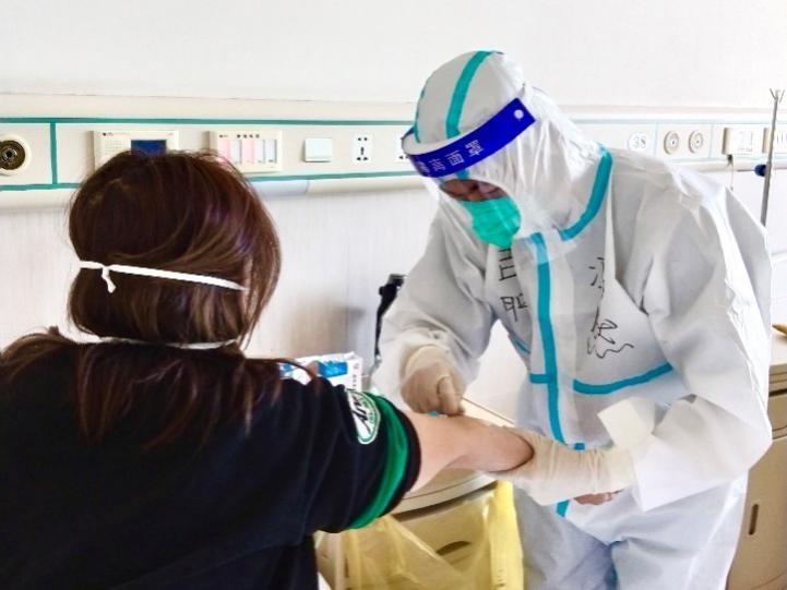 新冠真的没有特效药吗？从特效二字看抗疫真相