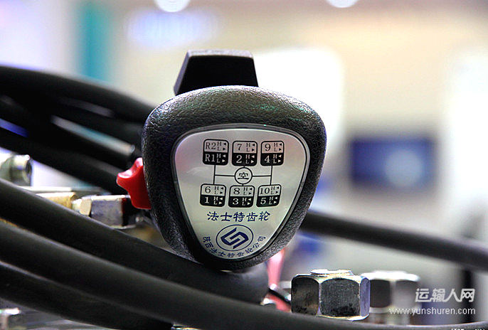 十六档变速箱操作指南,详解挂档技巧与视频演示 十六档变速箱操作指南,详解挂档技巧与视频演示