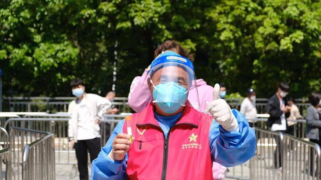 大学城抗疫记，在围城中守望春天