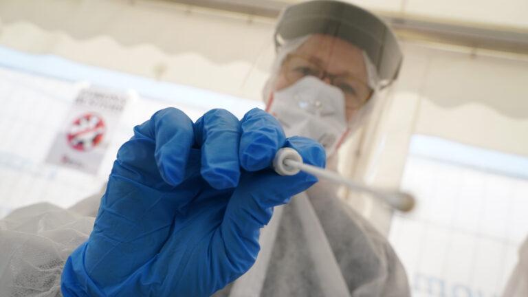 出院后复查还要做核酸吗？最新指南与注意事项全解析