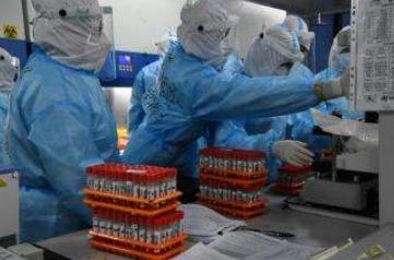 新疆发现3名新冠病毒感染者 当地迅速启动应急响应