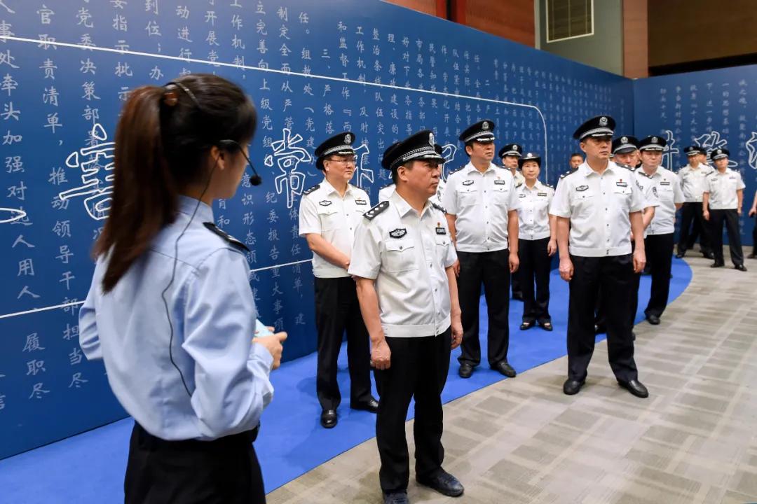 从南京疫情防控新闻发布会视频,看城市危机沟通的三重镜鉴 从南京疫情防控新闻发布会视频,看城市危机沟通的三重镜鉴