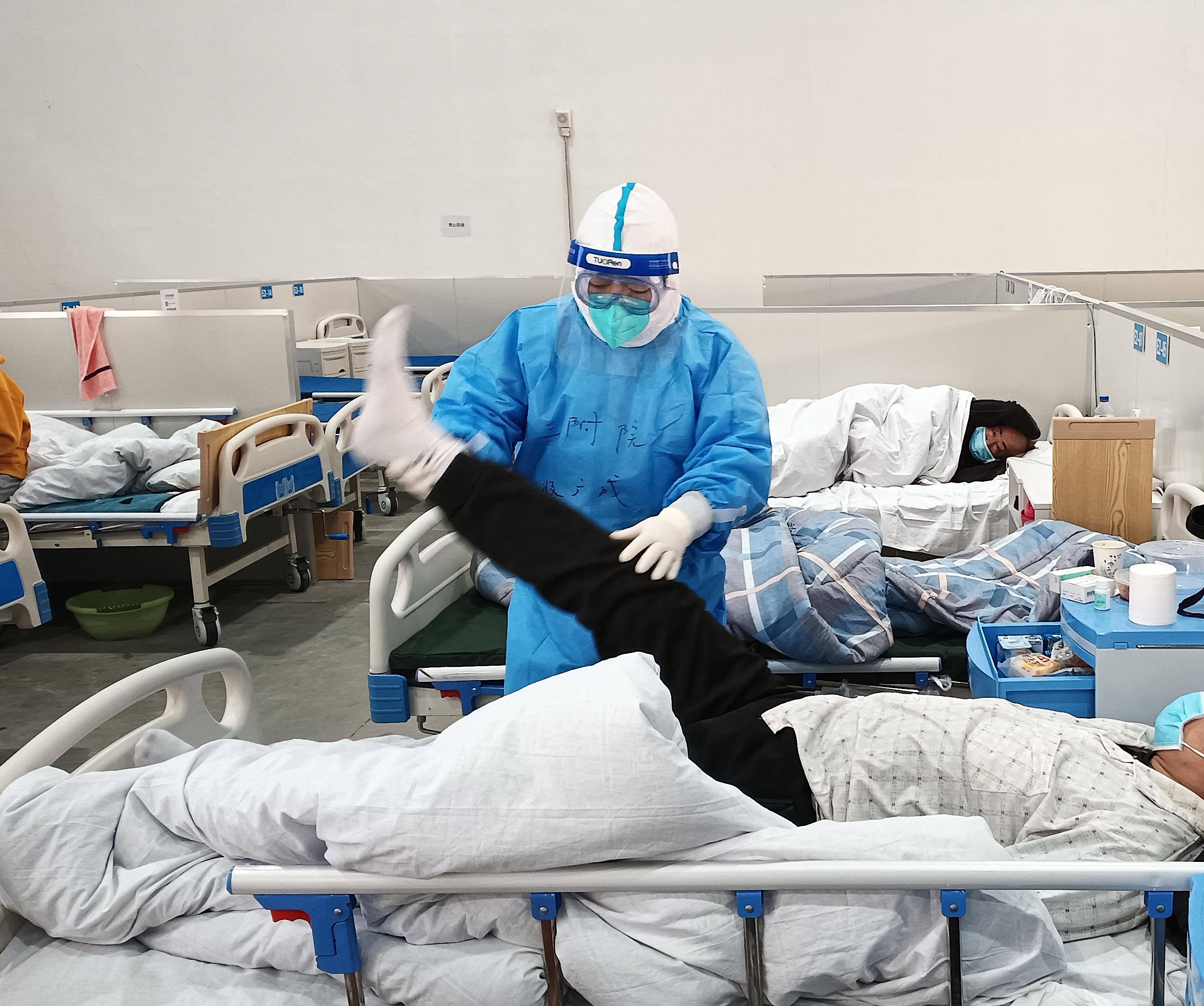 头晕属于新冠肺炎的症状吗？解析新冠病毒的常见与罕见表现