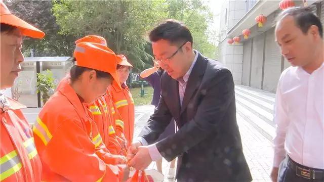 5月1日法定节假日到底有几天？详解劳动节假期的前世今生