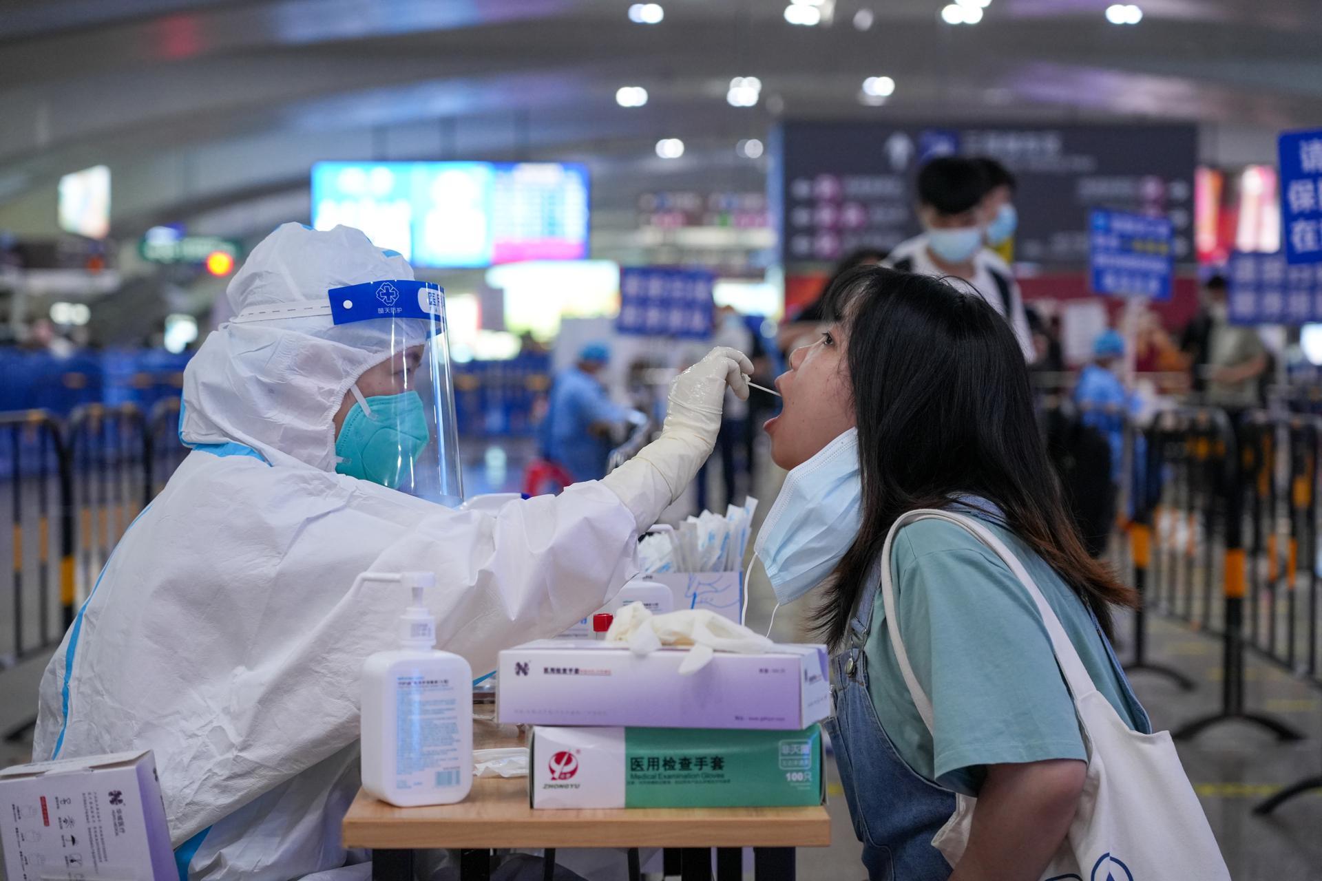 南宁通报一例核酸检测阳性人员行动轨迹，紧急排查相关接触者