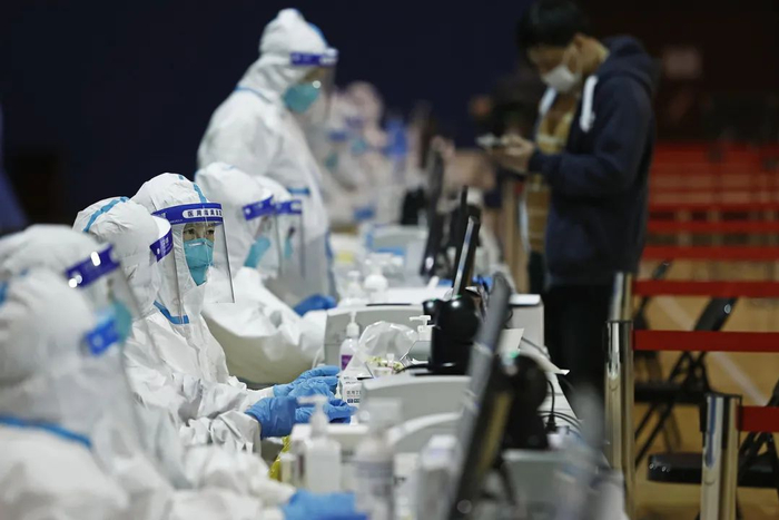 与时间赛跑，上海市4小时出核酸检测结果背后的效率与温度