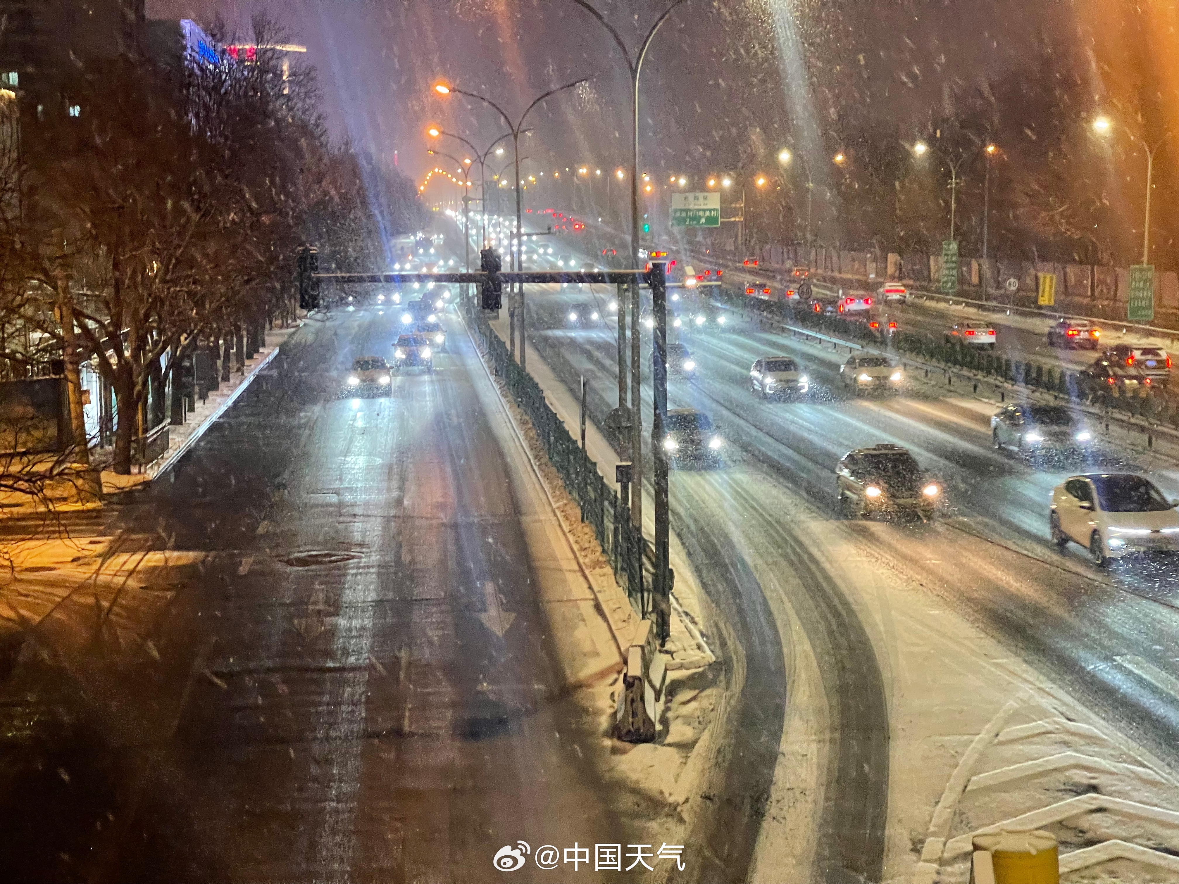 北京解封，冰雪消融，城市重焕生机