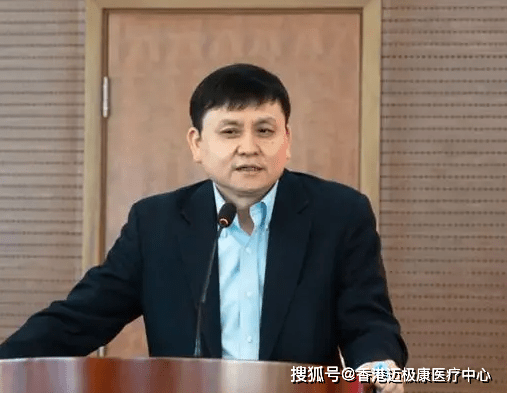 张文宏最新研判，今冬疫情或将平稳，但脆弱人群仍需筑牢免疫屏障