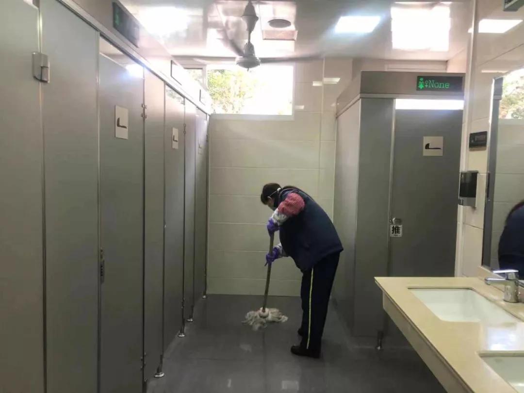 上海疫情数据统计持续更新，精准防控下的动态追踪