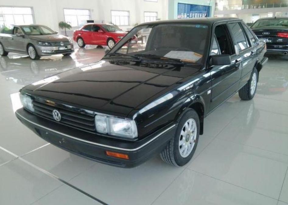 大众桑塔纳卖多少钱？经典车型的价格解析与购车指南