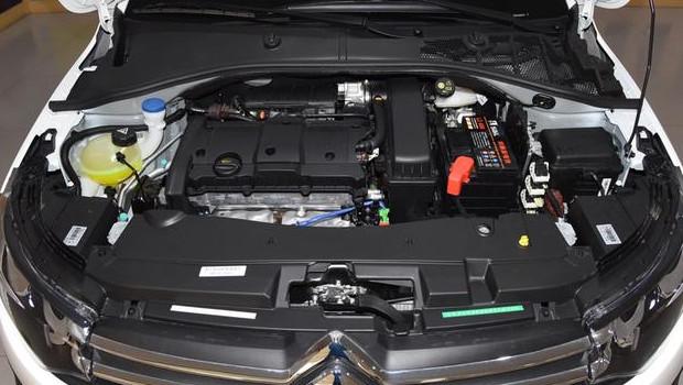 大众桑塔纳卖多少钱？经典车型的价格解析与购车指南