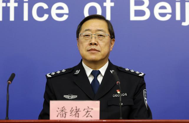 榆乐轩烤鸭店，古韵今风，门面里的京城味道