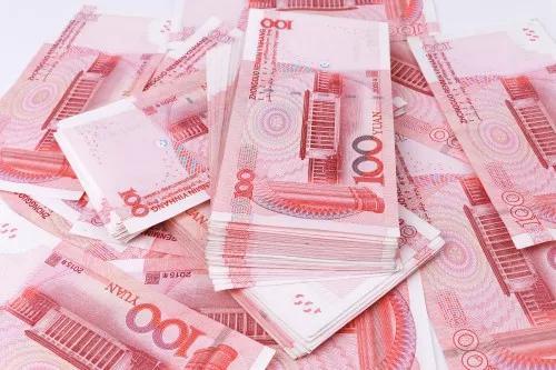 2021年几月买黄金首饰最便宜？抓住这些时机能省大钱！