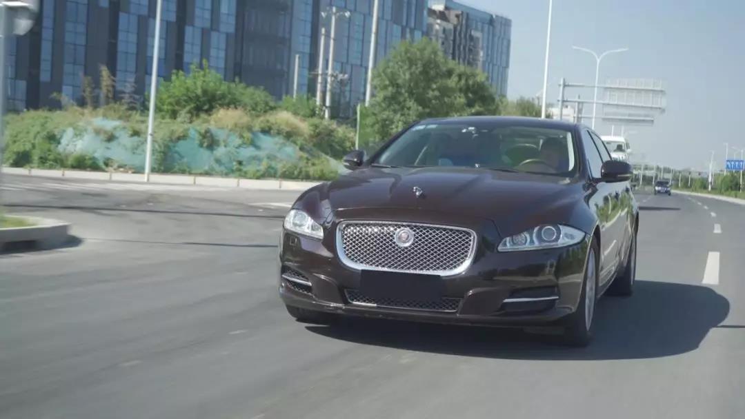 捷豹报价30万，豪华入门新选择？