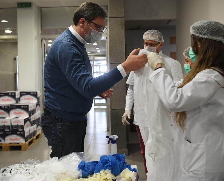 方舱医院，上海抗疫中的生命方舟