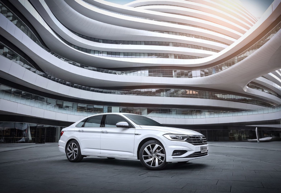 速腾一汽大众速腾，德系品质与家用轿车的完美融合