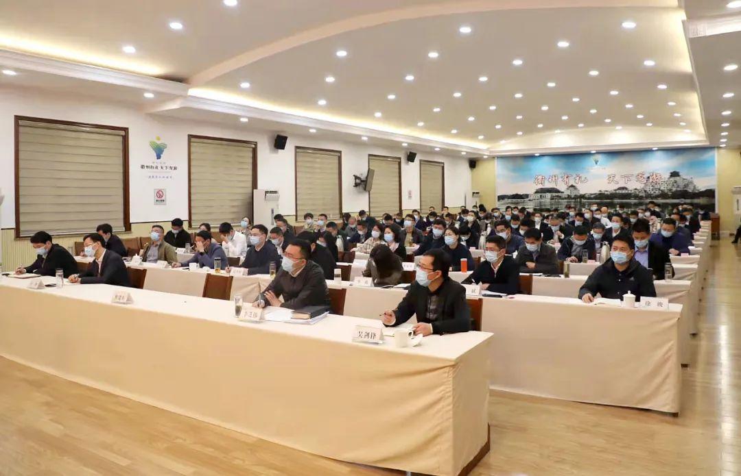 龙游县科学应对新型冠状病毒挑战，筑牢公共卫生安全防线