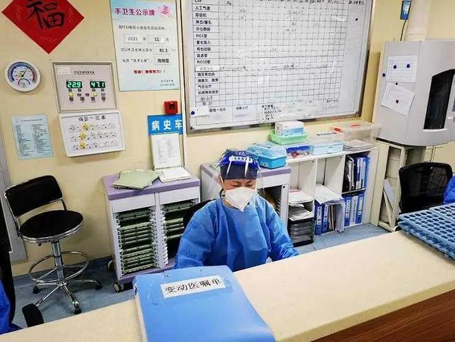 南京疫情警示，警惕轻型转重症的隐形威胁