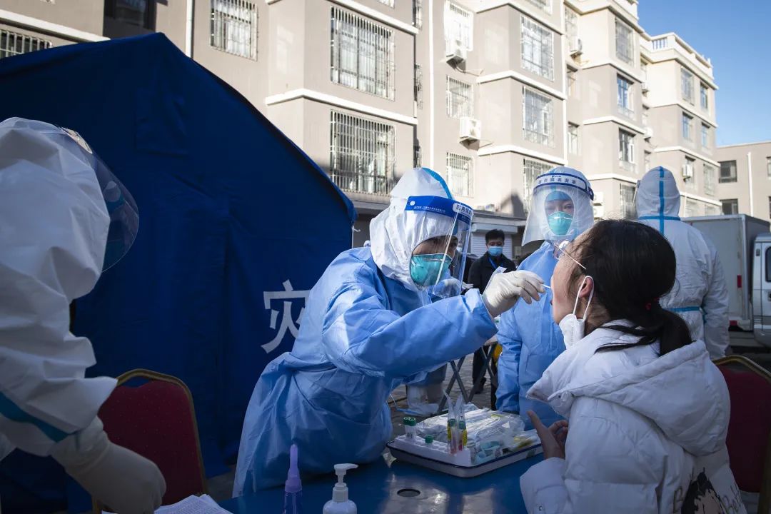 额济纳旗新增13例本土确诊病例，疫情防控再临考验