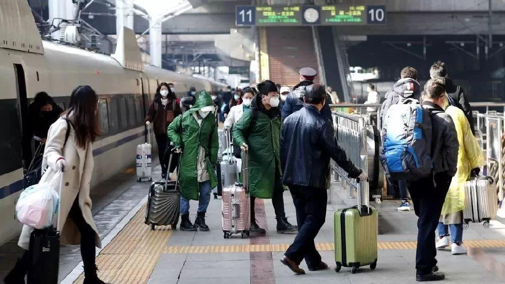 回顾与解析，2020年春节快递停运表背后的非常时刻