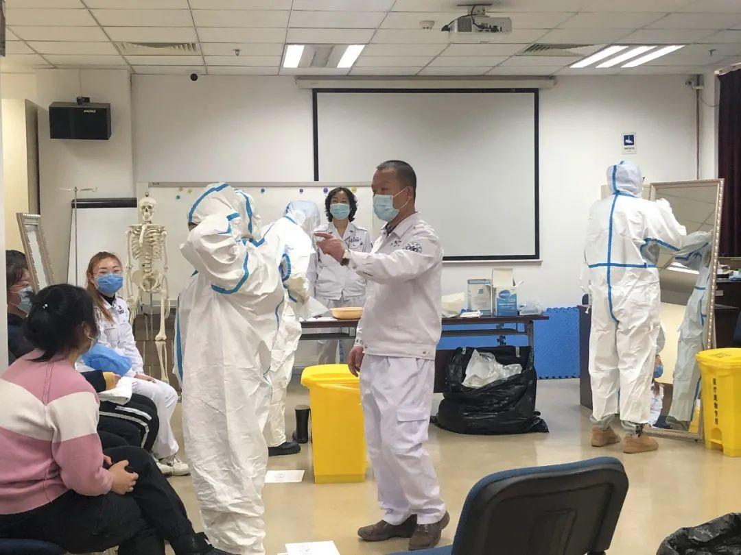 全国新增境外输入11例病例，常态化防控下外防输入不可松懈