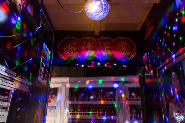 安顺游戏厅，旧时光里的光影与喧嚣