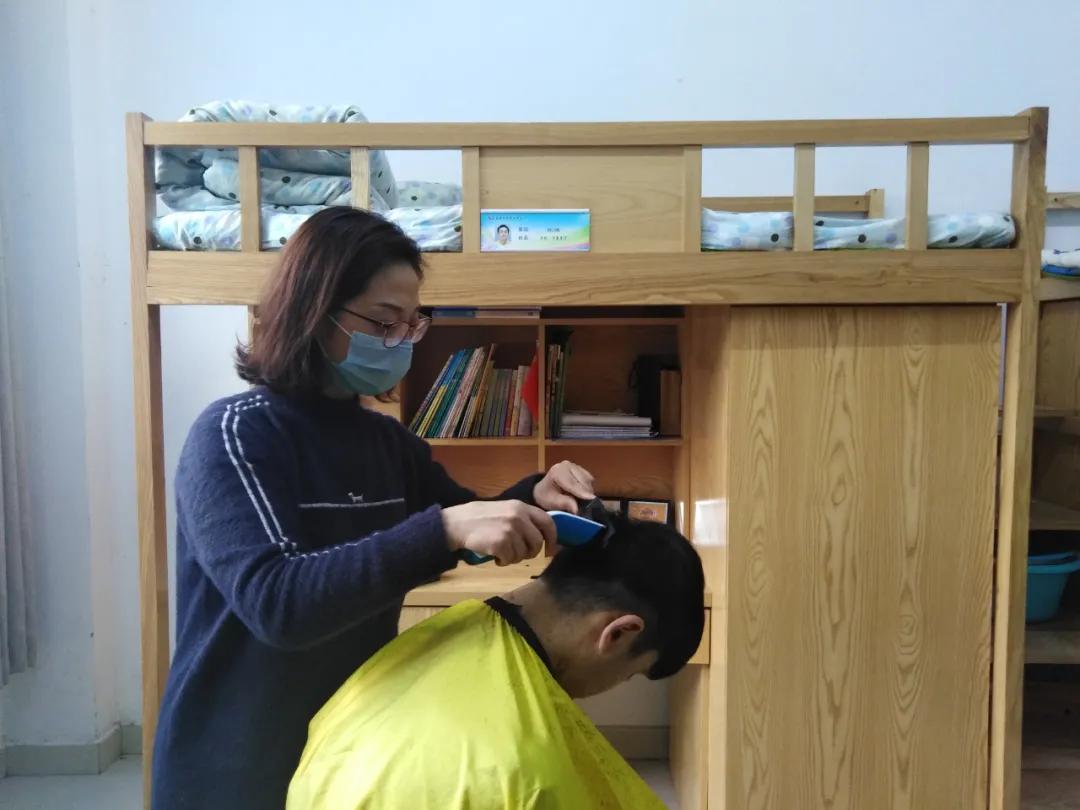 盐城疾控中心发布最新健康提示，强化秋冬季传染病防控，倡导健康生活方式