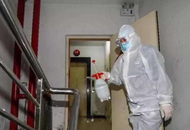 洗衣工确诊,衣物成传染源?舒兰疫情警示病毒环境传播风险 洗衣工确诊,衣物成传染源?舒兰疫情警示病毒环境传播风险