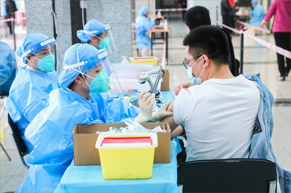 中国新冠疫苗助力尼日利亚抗击疫情，共筑中非健康防线