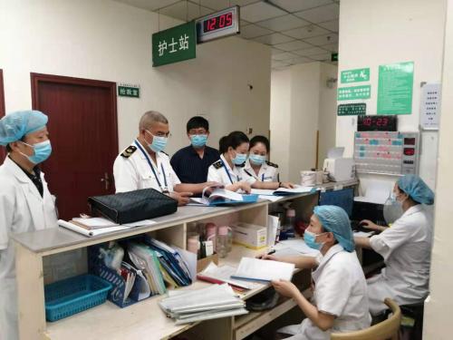 成都全力应对疫情挑战，精准公布行动轨迹筑牢防控网