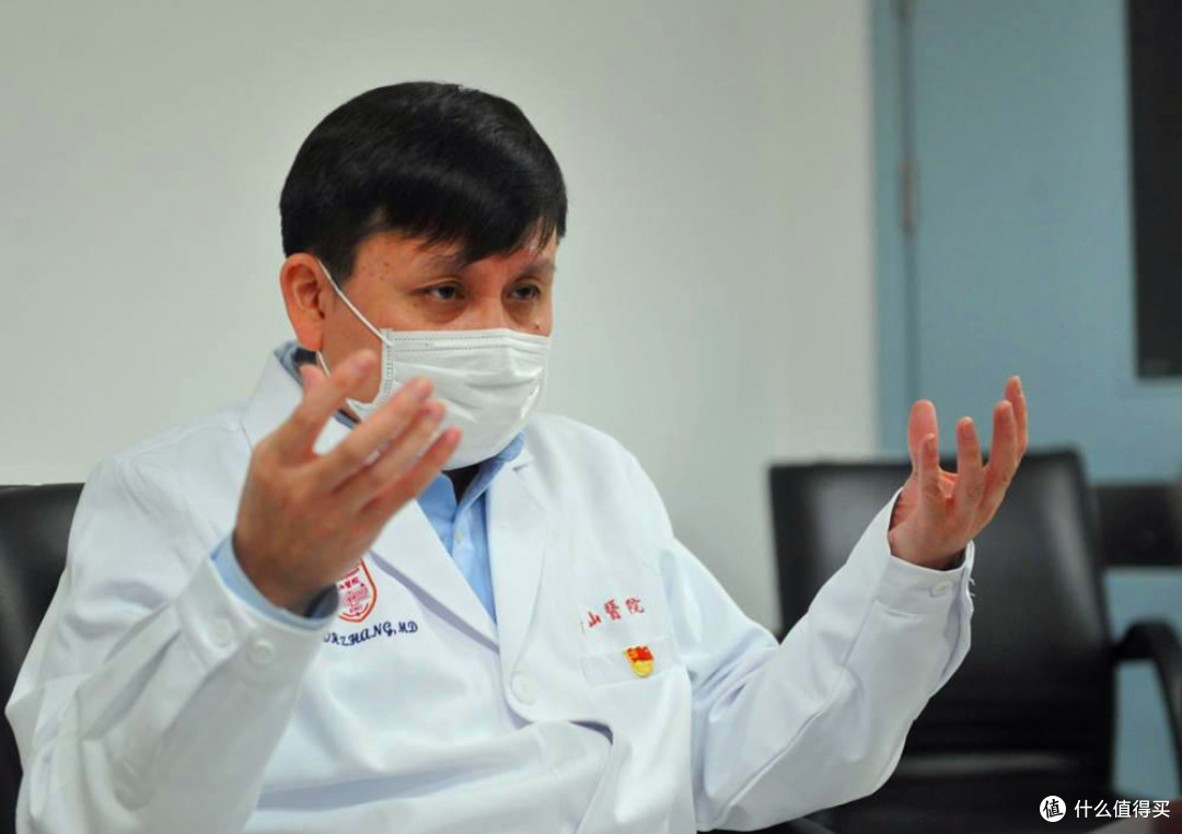 五次会面，一片丹心，疫情岁月里与张文宏医生的温暖相遇