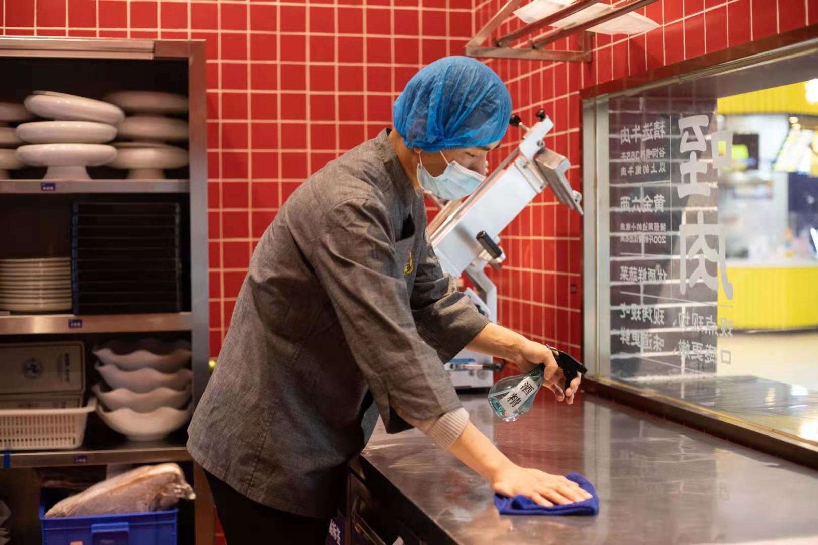 北京餐饮业全面核酸检测，筑牢食品安全防线